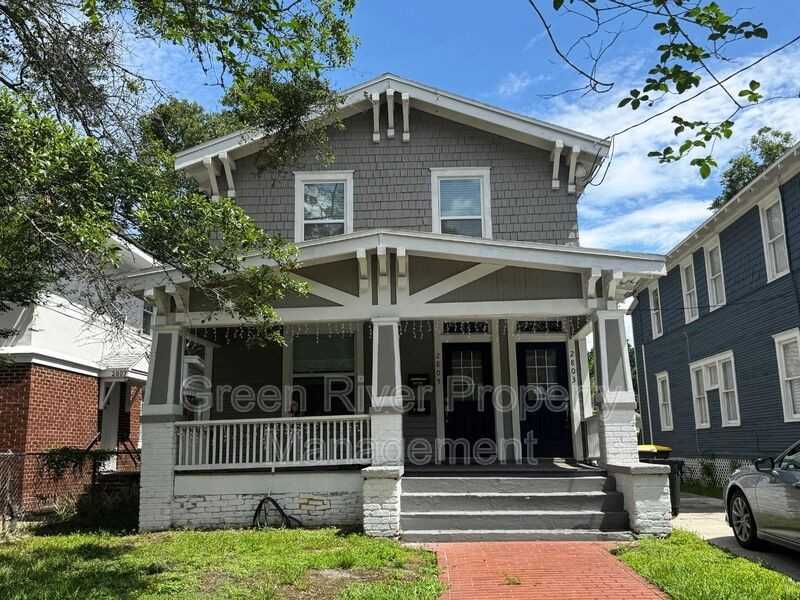 2803 College St - Photo 2 of 18
