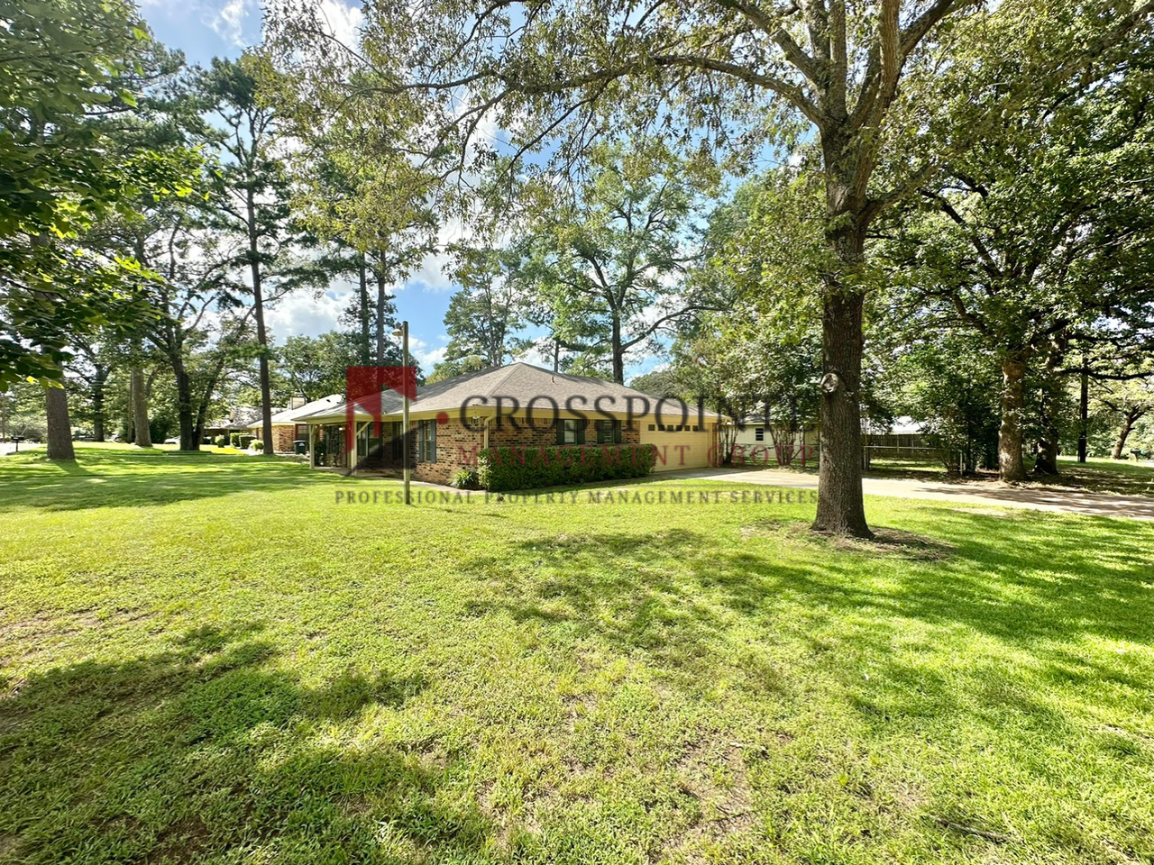 2448 Holly Ln - Photo 2 of 29