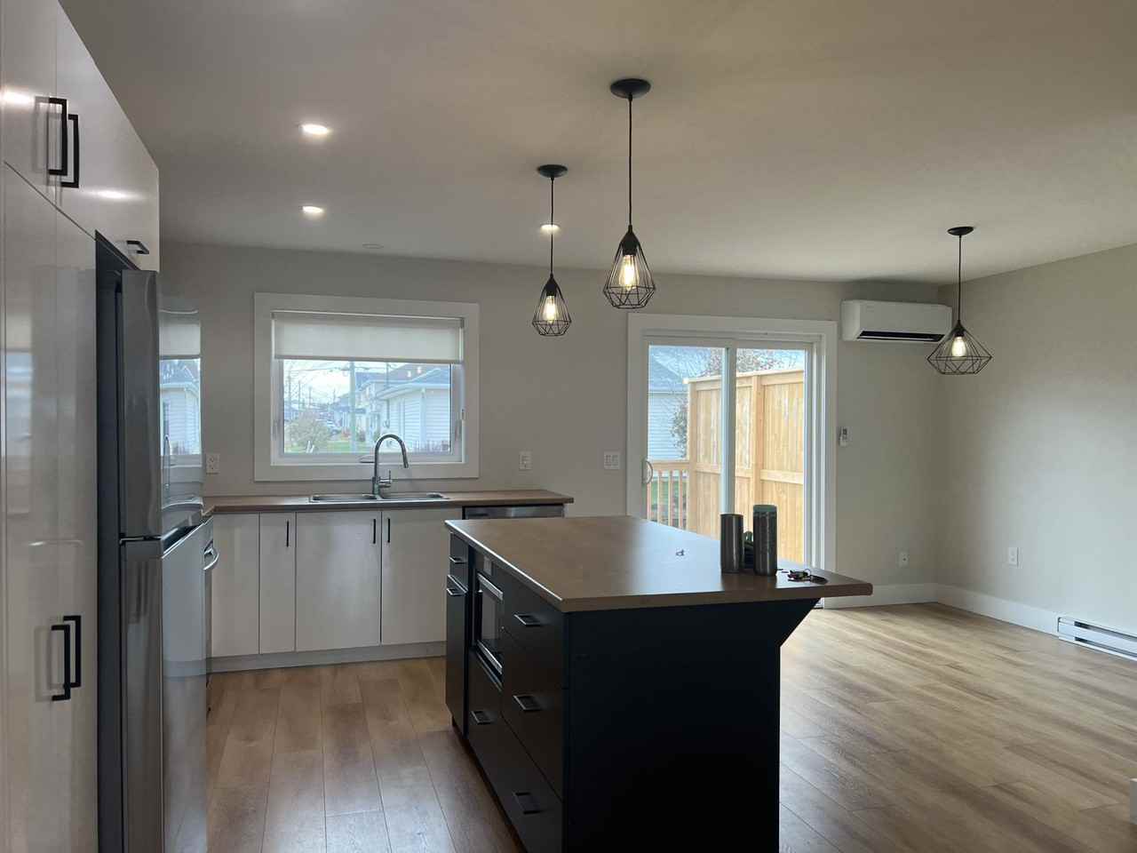 39 Aimé St - Photo 5 of 9