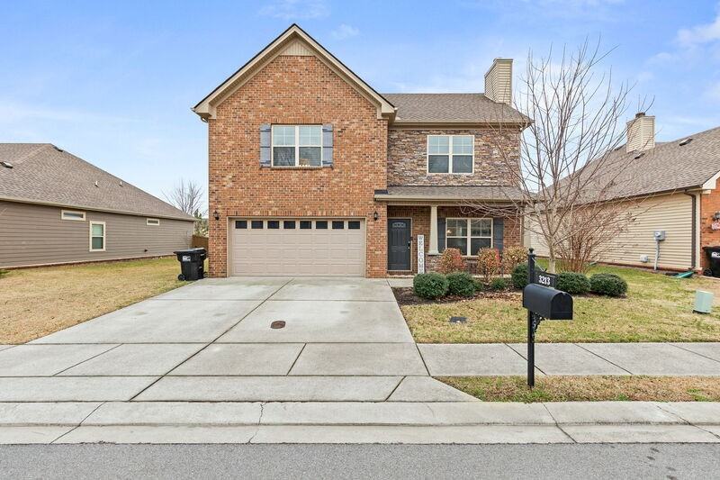 3213 Mapleside Ln - Photo 2 of 50
