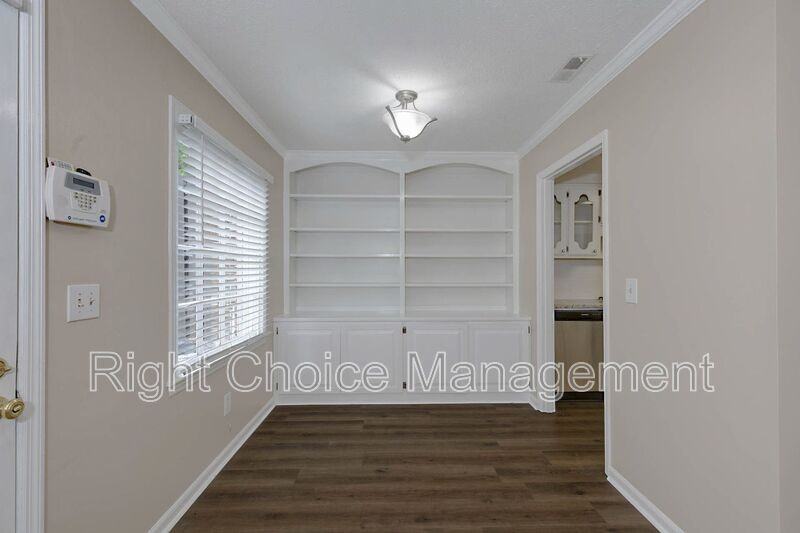 6101 River Rd #2 - Photo 6 of 24