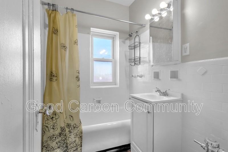 1016 Amherst St #D7 - Photo 6 of 9