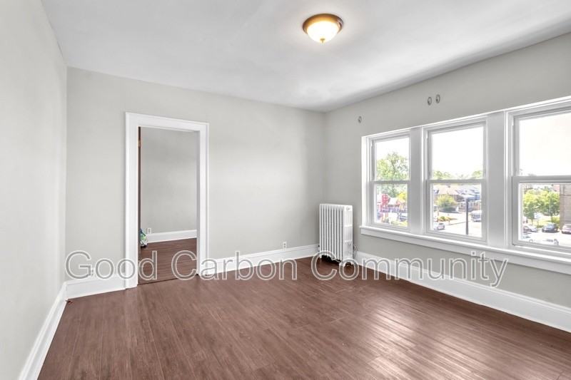 1016 Amherst St #D7 - Photo 7 of 9