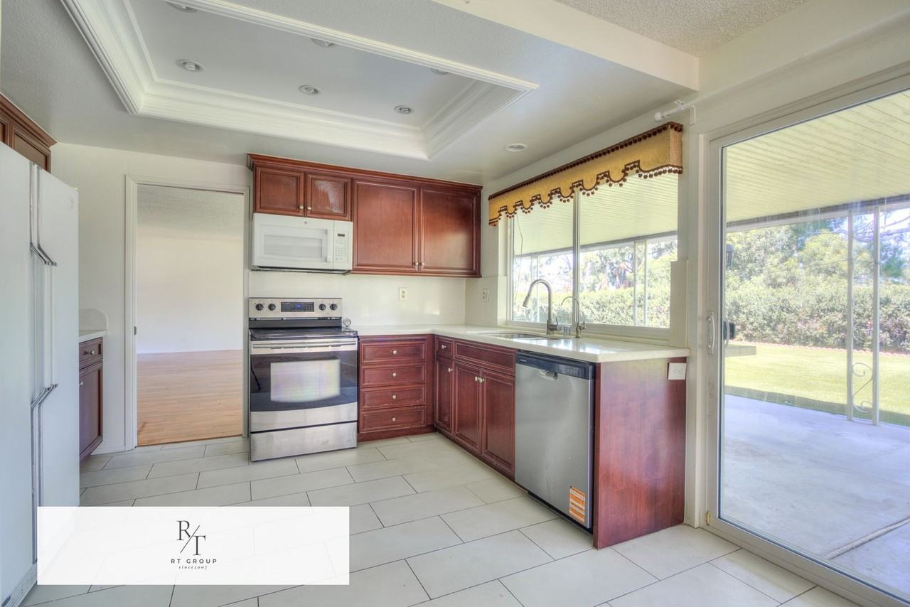 2352 Birch Log Way - Photo 6 of 42