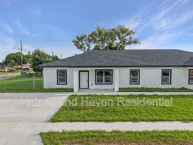 304 E Pearl St - Photo 1 of 1