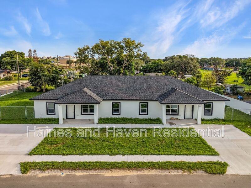 304 E Pearl St - Photo 2 of 28