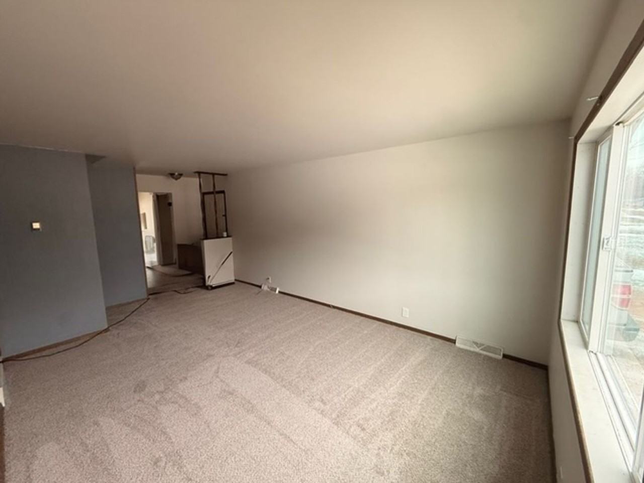 1620 28th St N - Photo 2 of 12