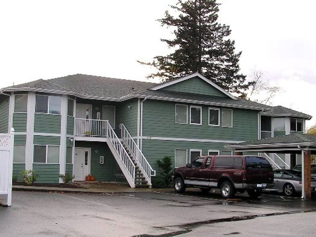 358 E Bellis Fair Pkwy #101 - Photo 3 of 35