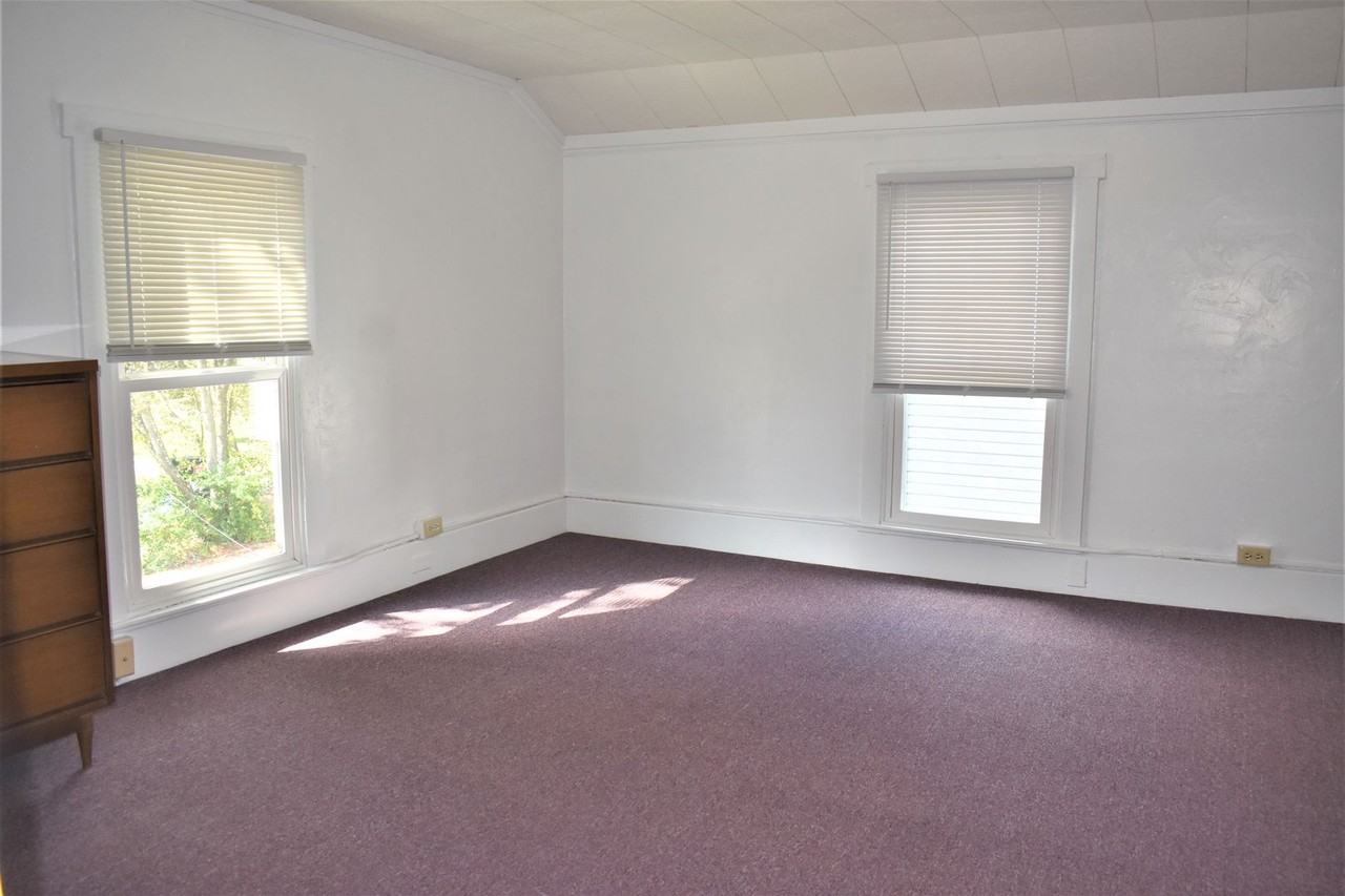 209 N Clymer Ave - Photo 6 of 19