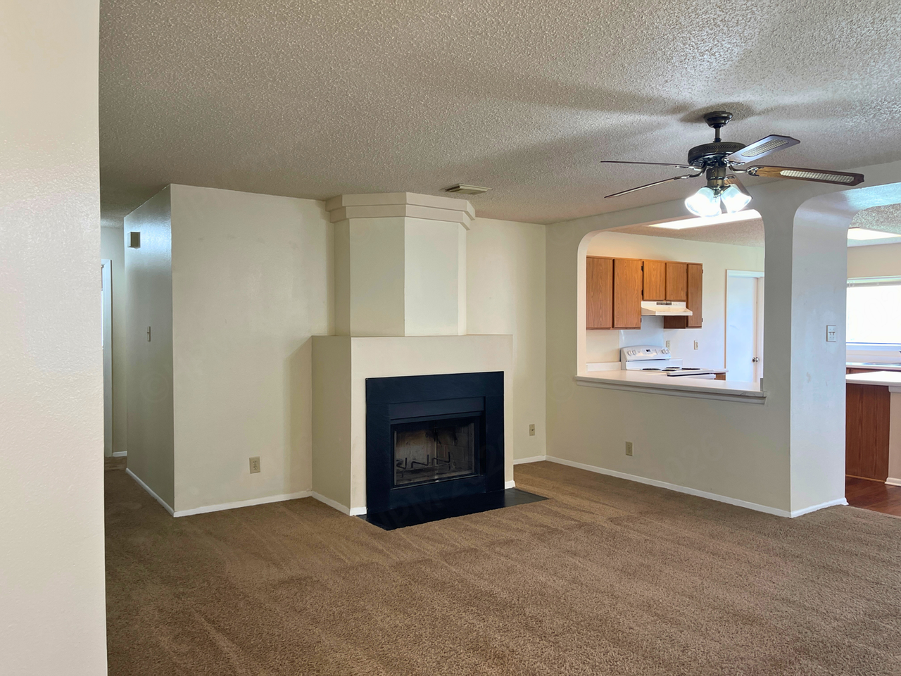 6439 Beech Trail Dr - Photo 2 of 15