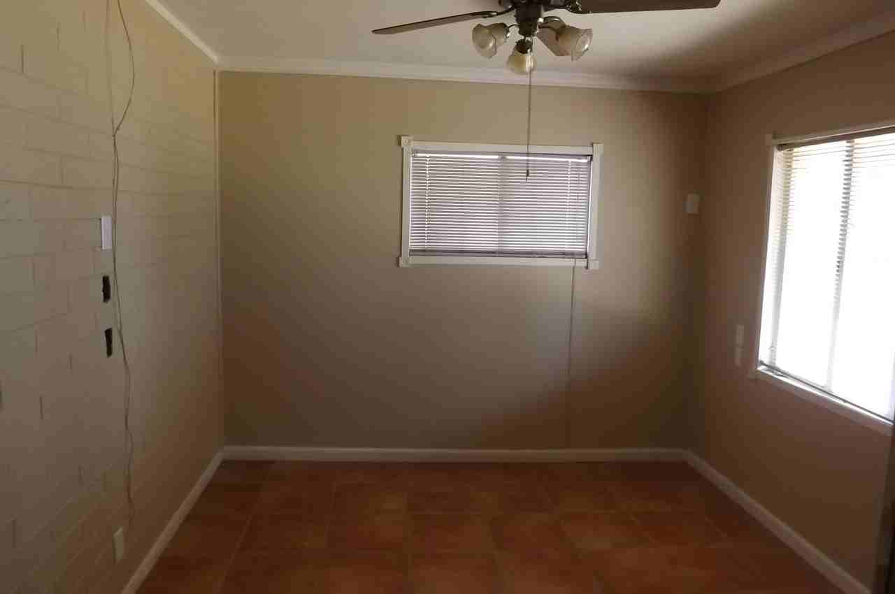 11327 W Kansas Ave - Photo 3 of 19