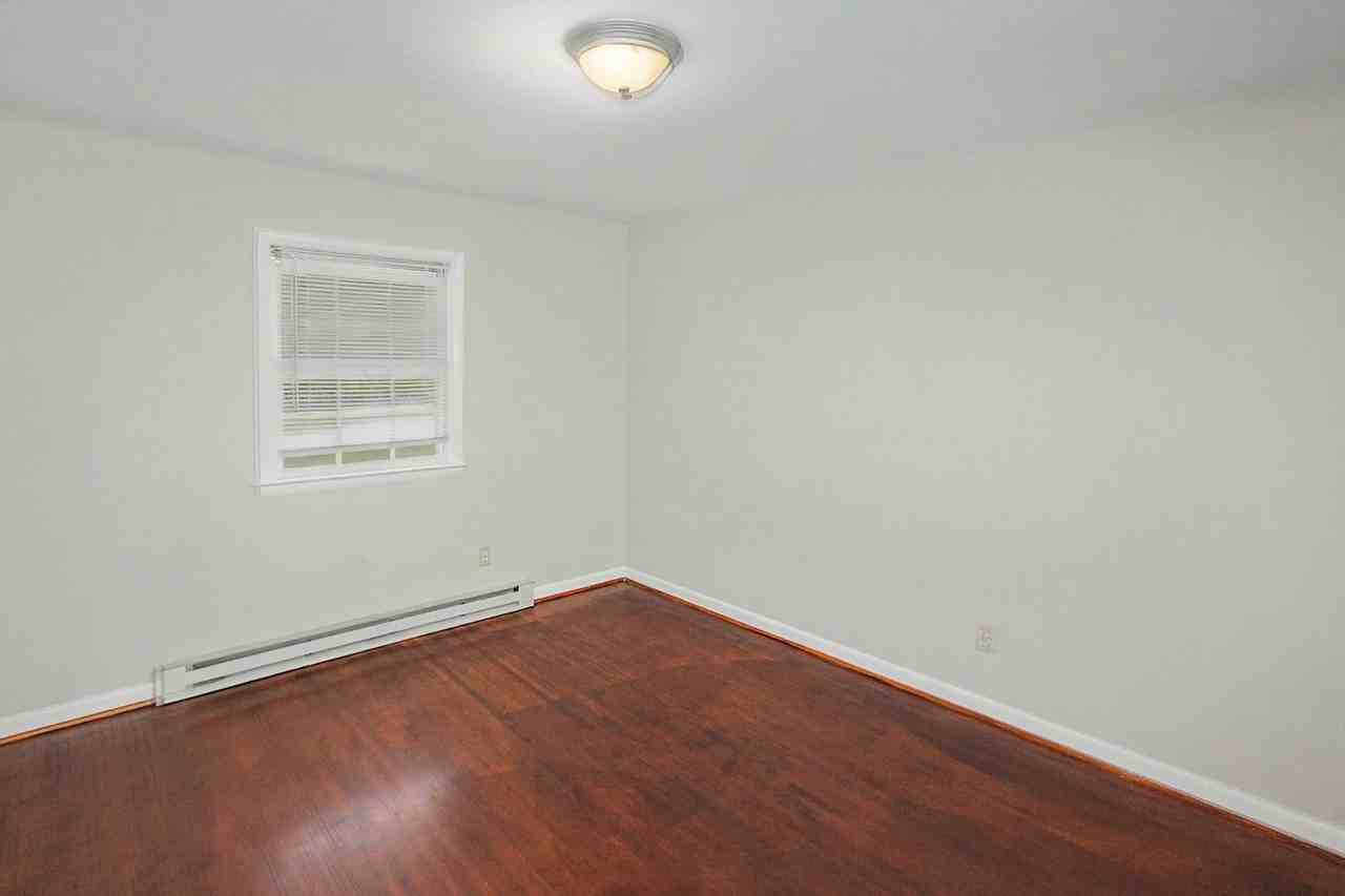 4121 Walker Rd - Photo 3 of 21