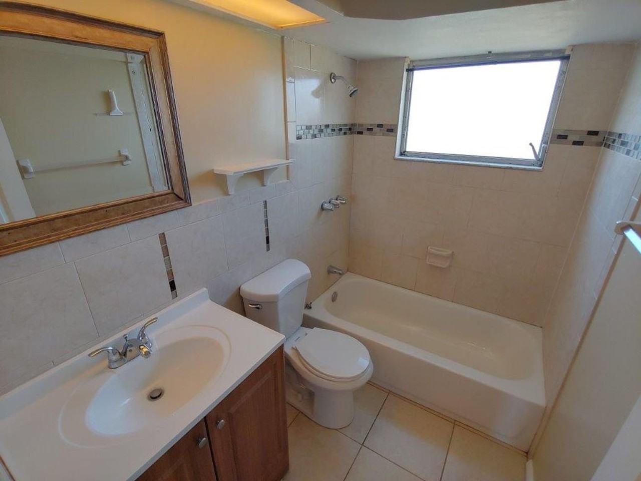 3439 Clydesdale Dr - Photo 6 of 9