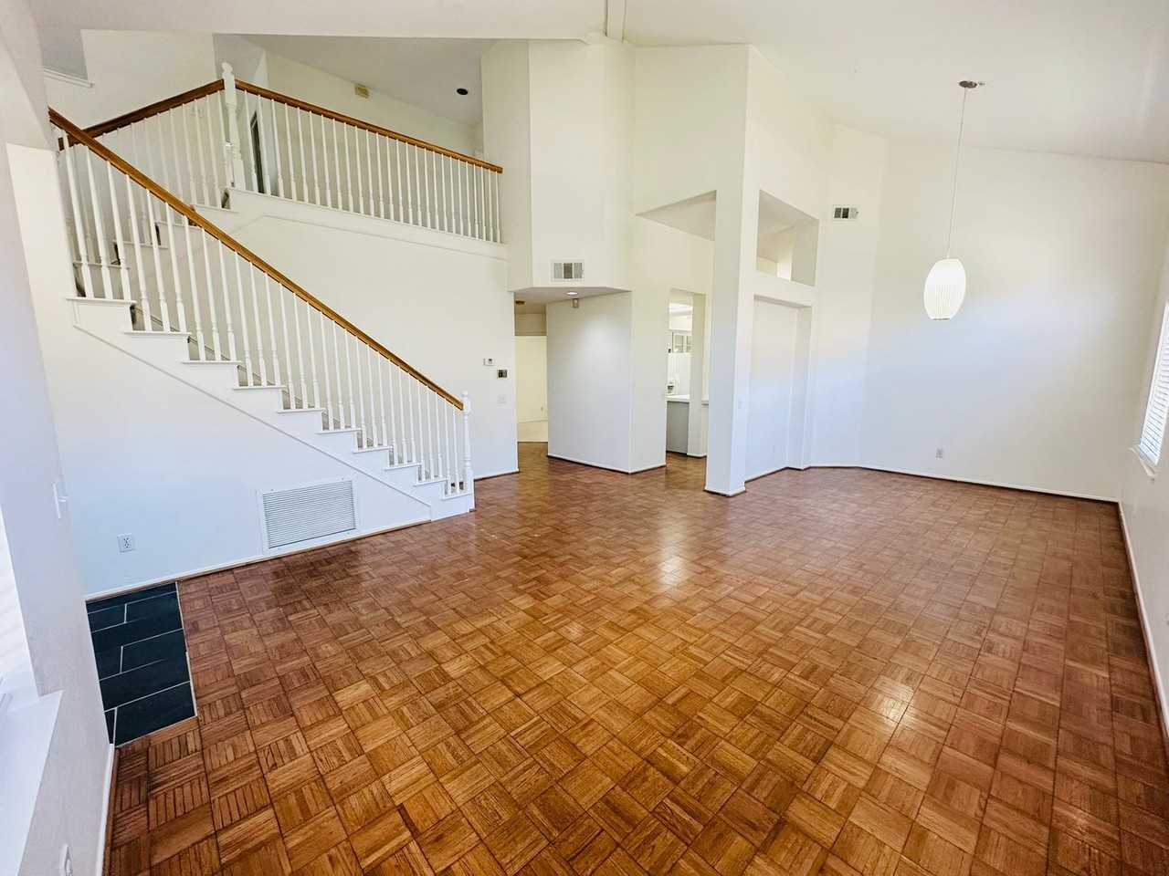 26253 King Edwards Dr - Photo 7 of 48
