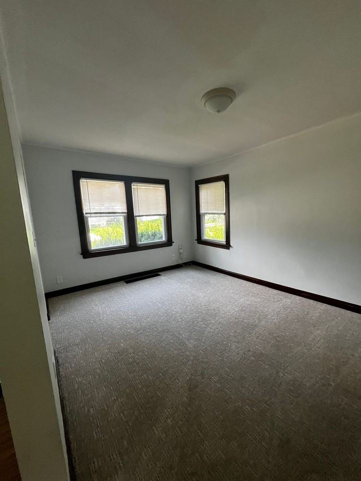1455 W 12th St - Photo 2 of 14