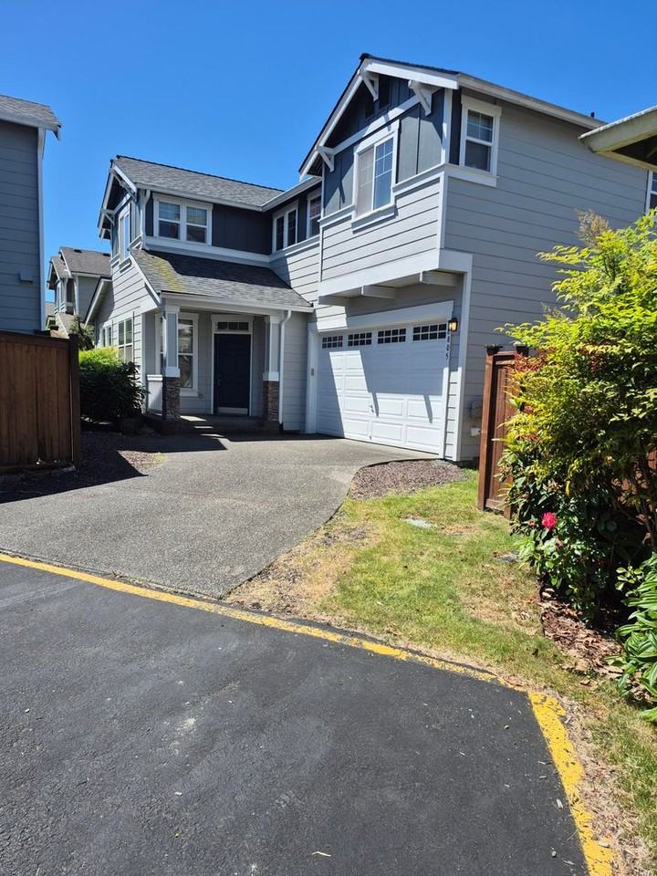 18805 143rd Ct Ne - Photo 2 of 18