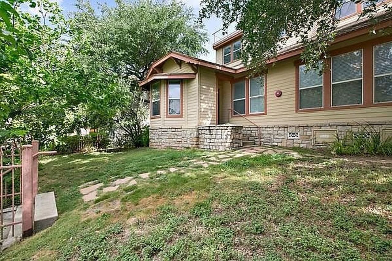 508 Elmwood Pl #C - Photo 2 of 3