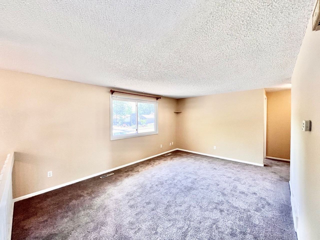 1209 S Del Norte Dr - Photo 3 of 20