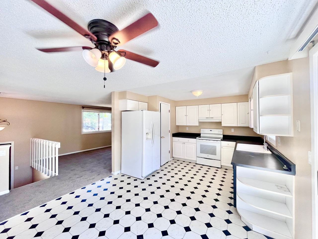 1209 S Del Norte Dr - Photo 5 of 20
