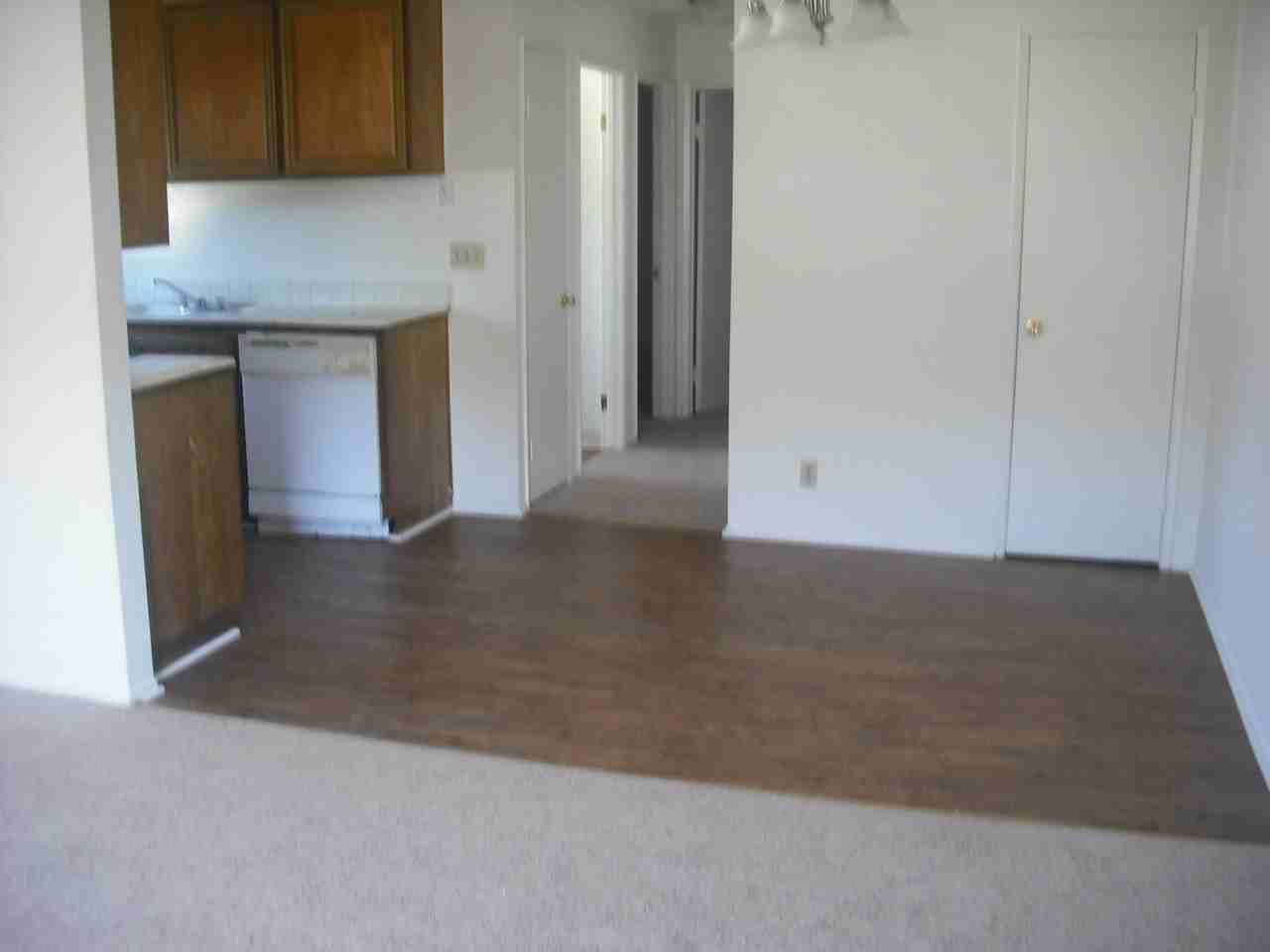 2581 Spinnaker Ave - Photo 3 of 10