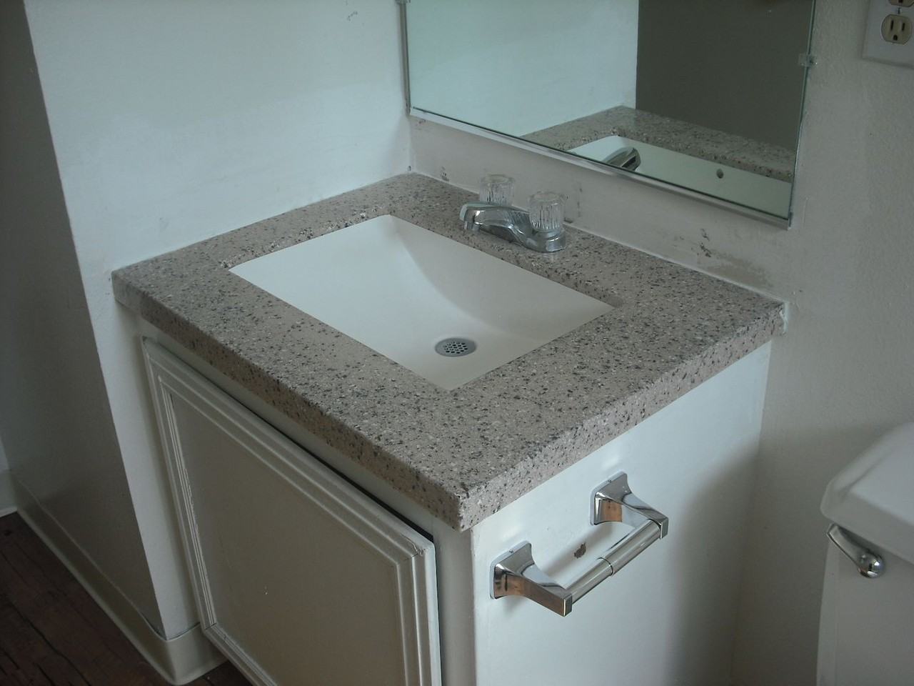 2581 Spinnaker Ave - Photo 7 of 10