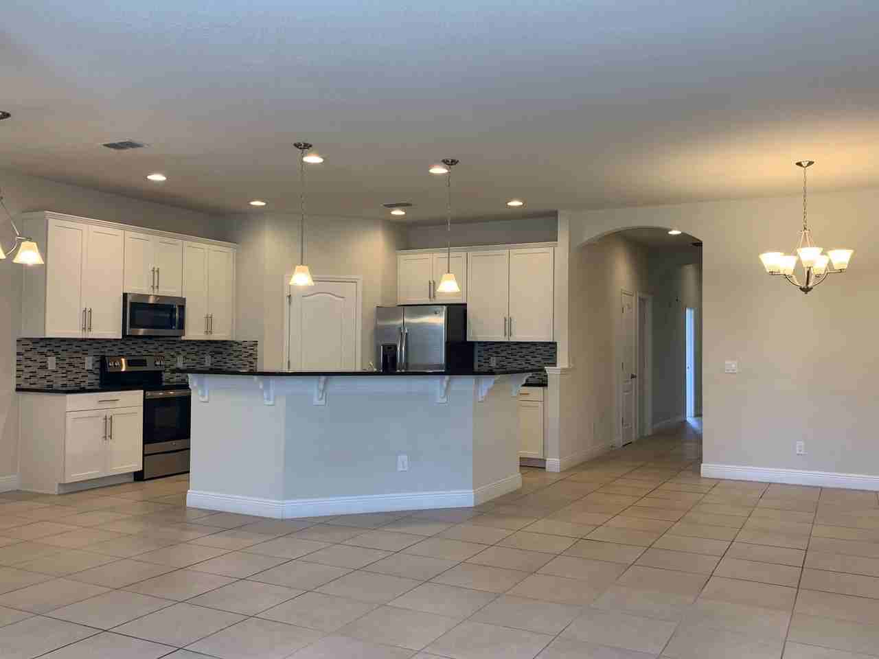 14656 Trapper Rd - Photo 4 of 16