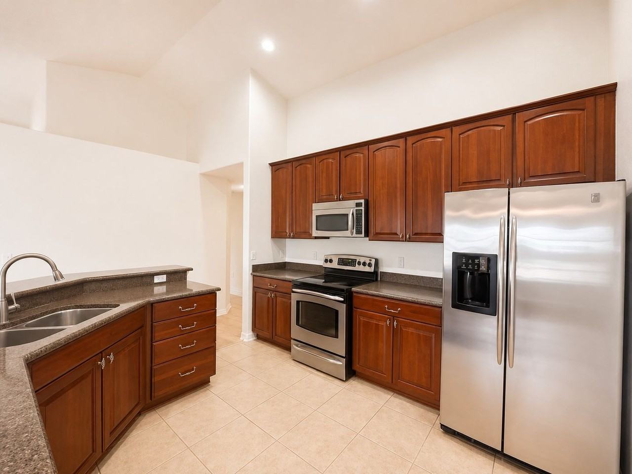 2351 Holly Pine Cir - Photo 6 of 19