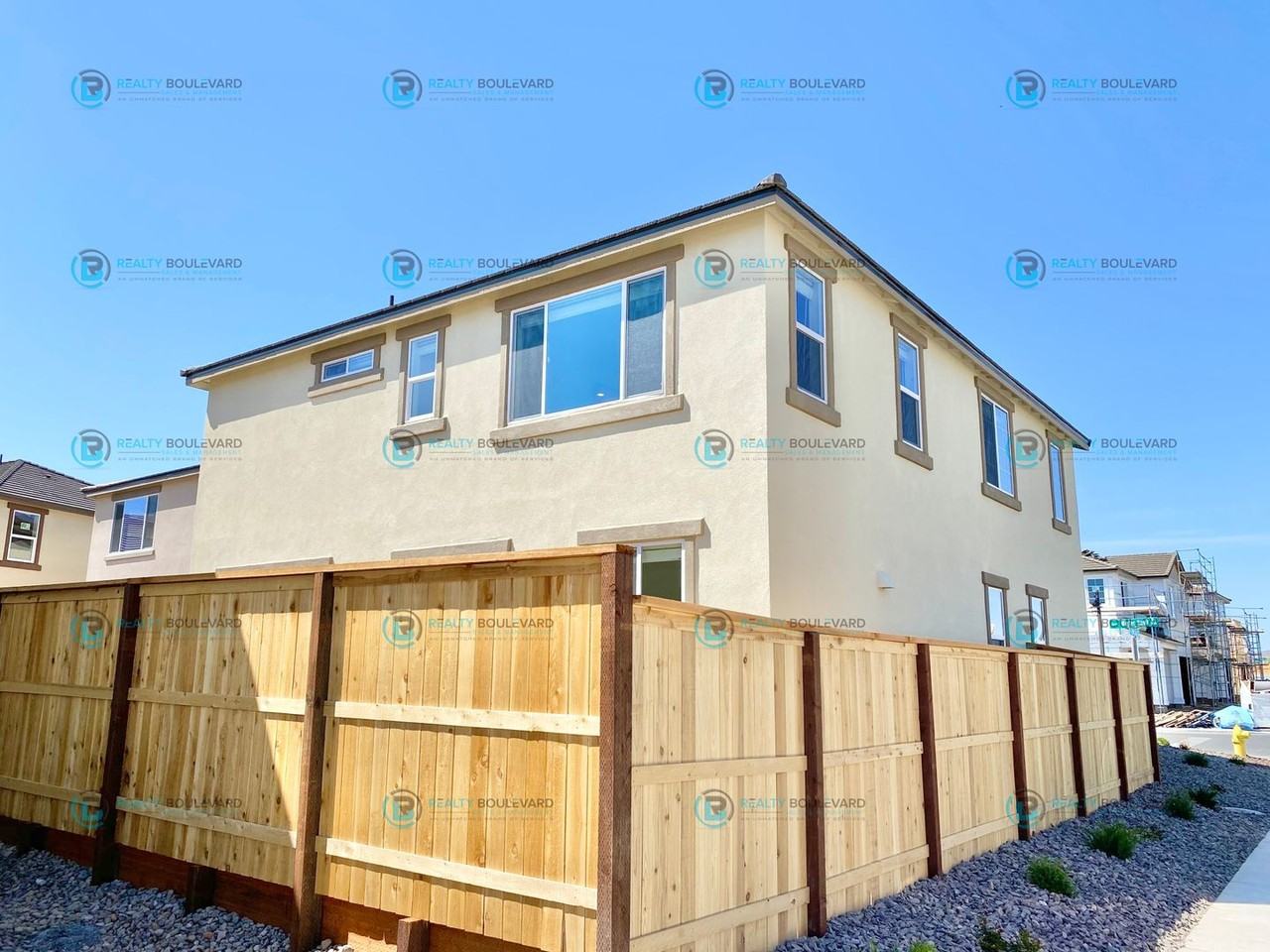 1127 Winter Hawk Way - Photo 4 of 43