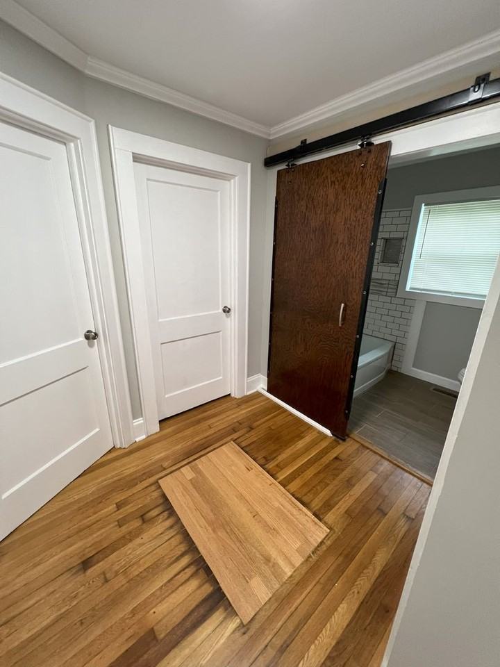 538 Hillandale St Ne - Photo 5 of 10