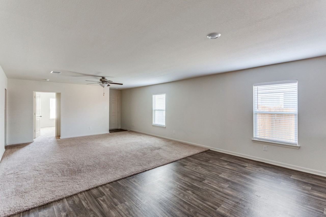 7335 Aaron Jordan Dr - Photo 2 of 12