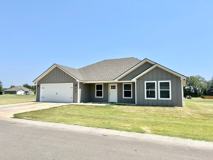 410 Kats Ave - Photo 1 of 1