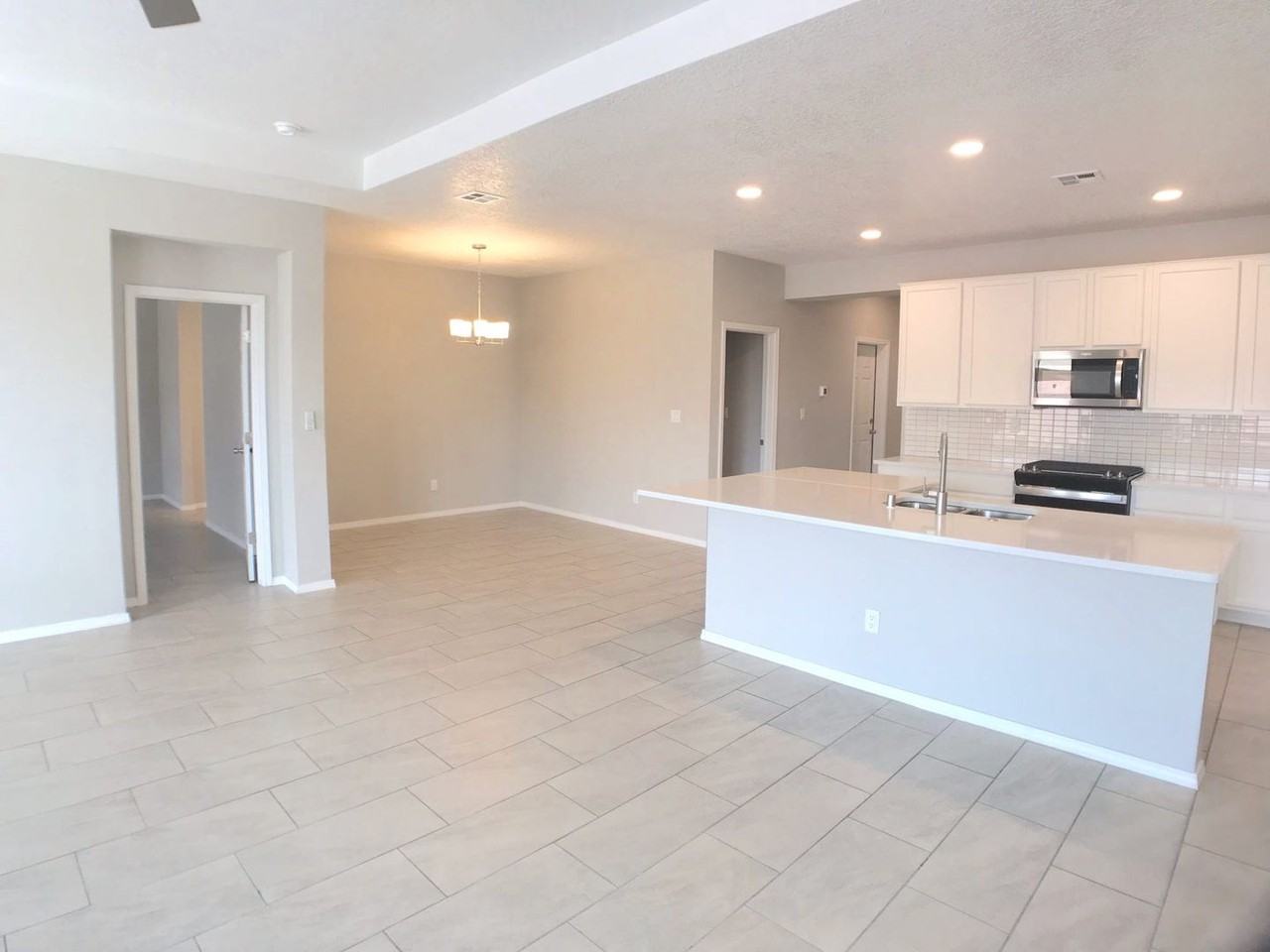 1701 Camino Rustica Sw - Photo 5 of 30