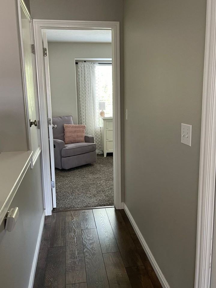 1137 W 1390 S - Photo 5 of 21