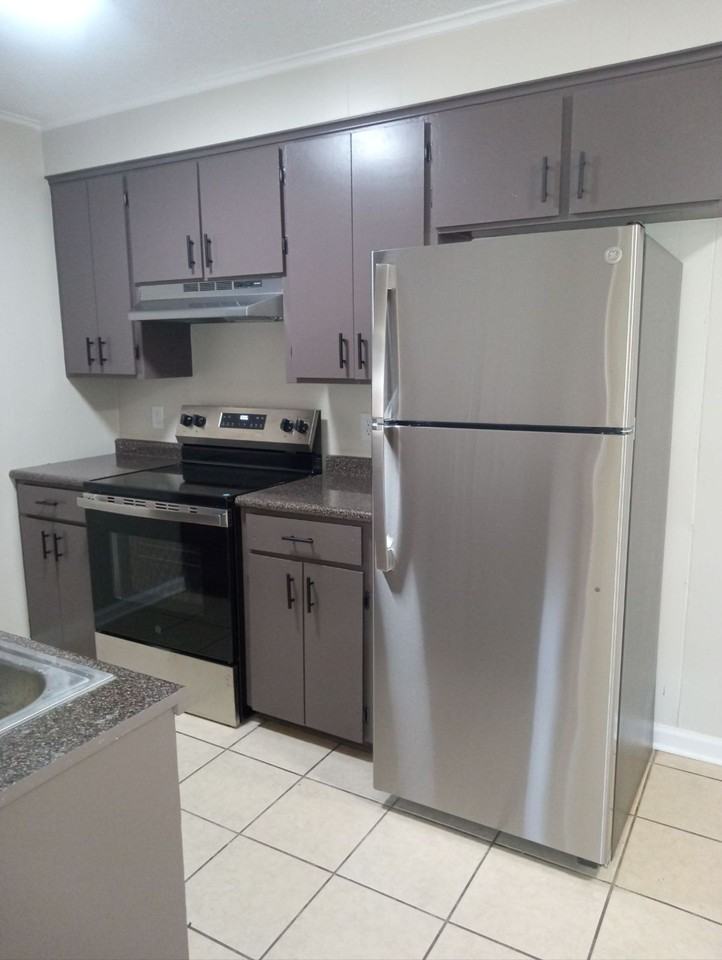****Coming Soon**** Newly Renovated Wilson Apartments - Photo 4 of 8