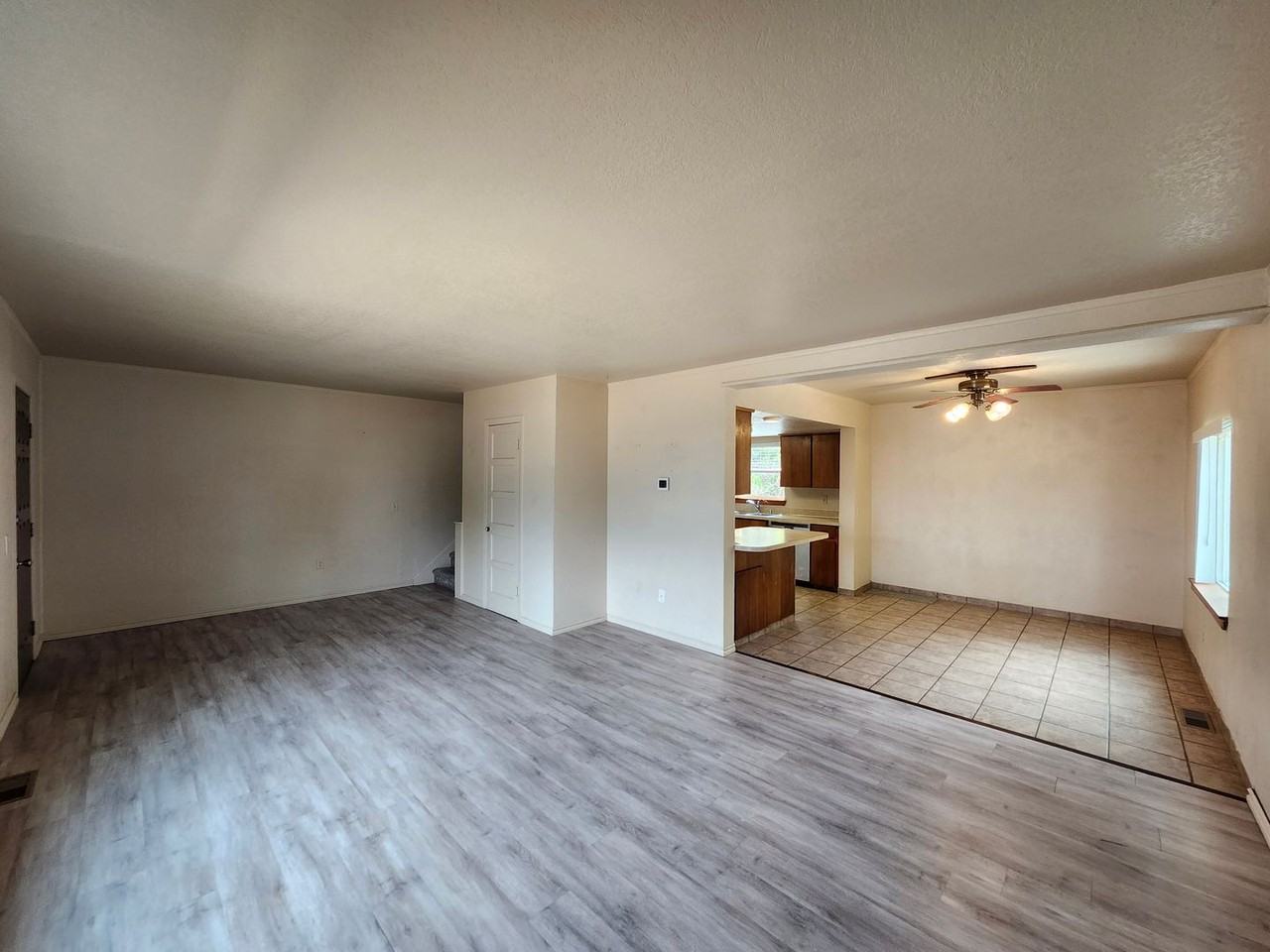 1211 Torbett St - Photo 5 of 20