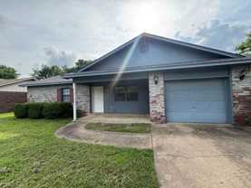 1419 N Pittsburg Ave - Photo 1 of 1