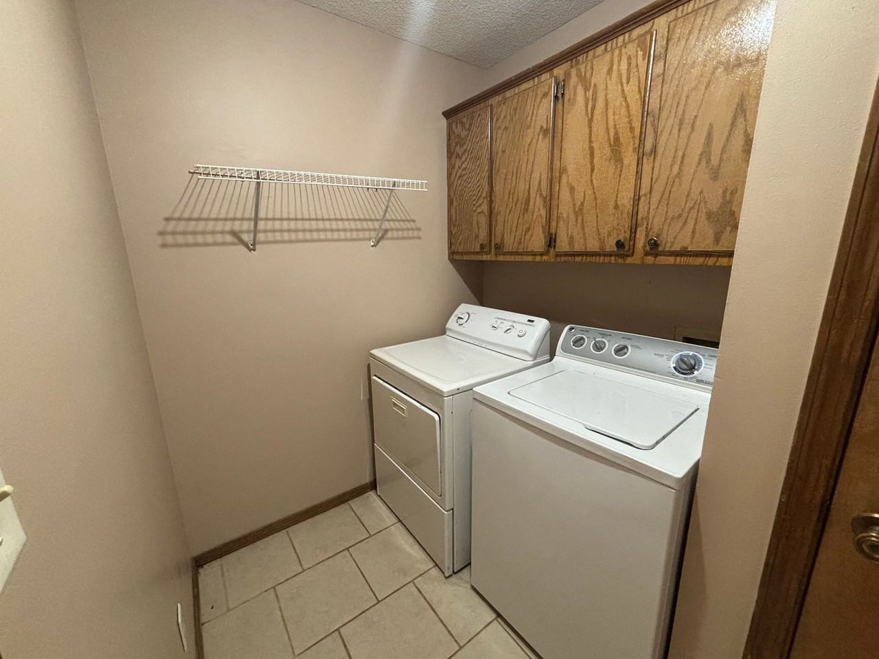 1419 N Pittsburg Ave - Photo 6 of 10