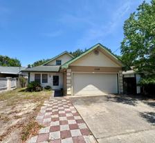 1729 Pine Ave - Photo 1 of 1