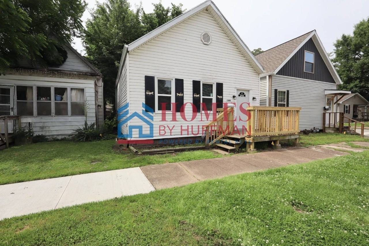 1303 E Indiana St - Photo 2 of 17