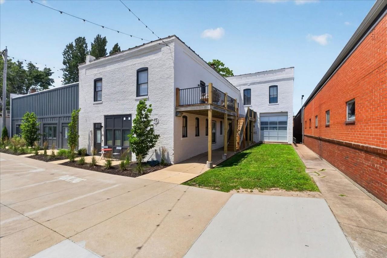 1613 Tower Grove Ave - Photo 3 of 29