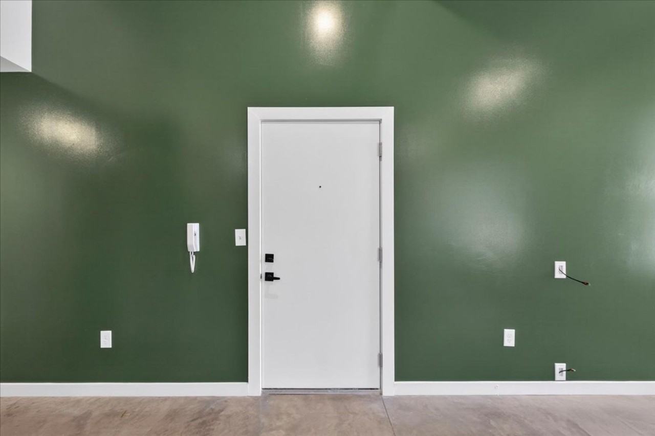 1613 Tower Grove Ave - Photo 7 of 29