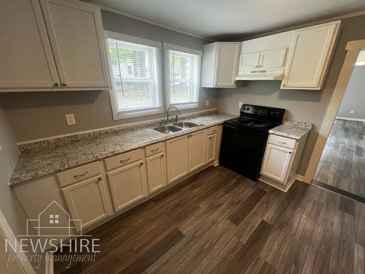 1576 Farley Avenue Ext - Photo 2 of 11