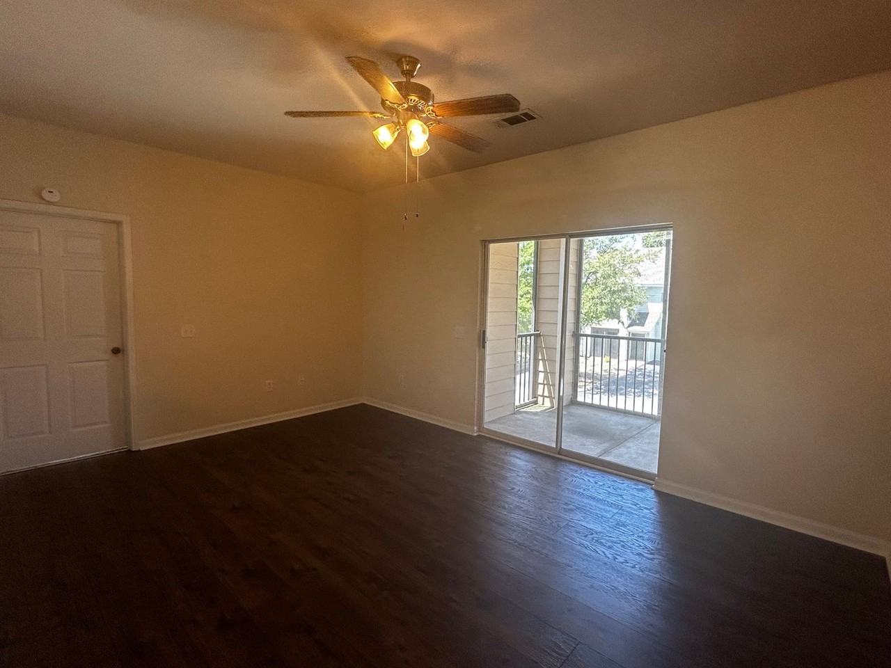 E Longleaf Dr - Photo 2 of 11