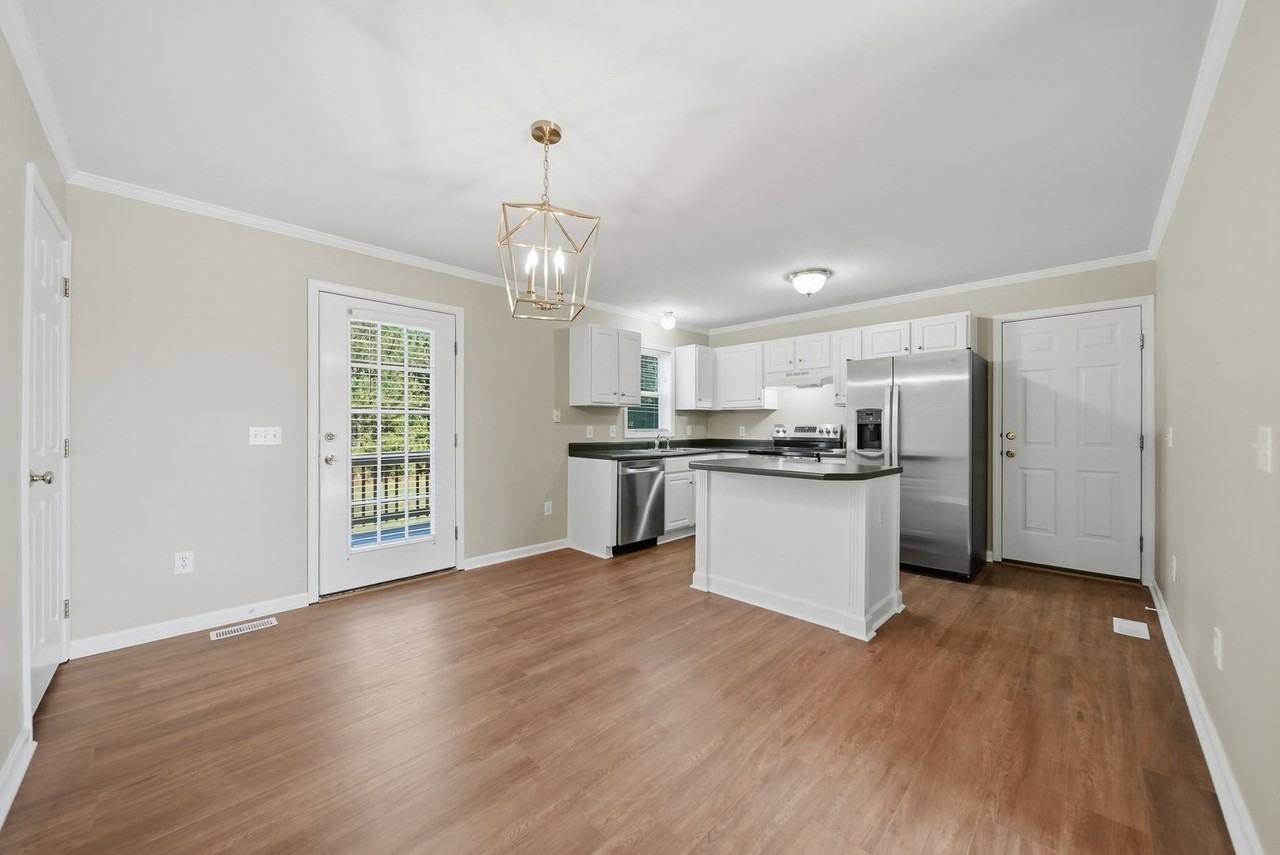 1602 County Home Rd - Photo 5 of 18