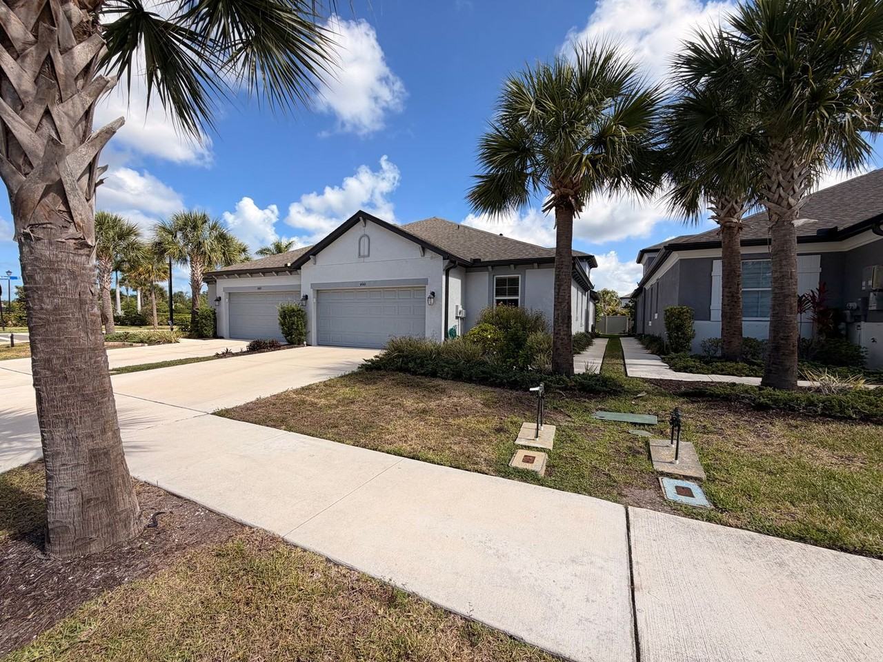 6001 Fiore Dr - Photo 2 of 34