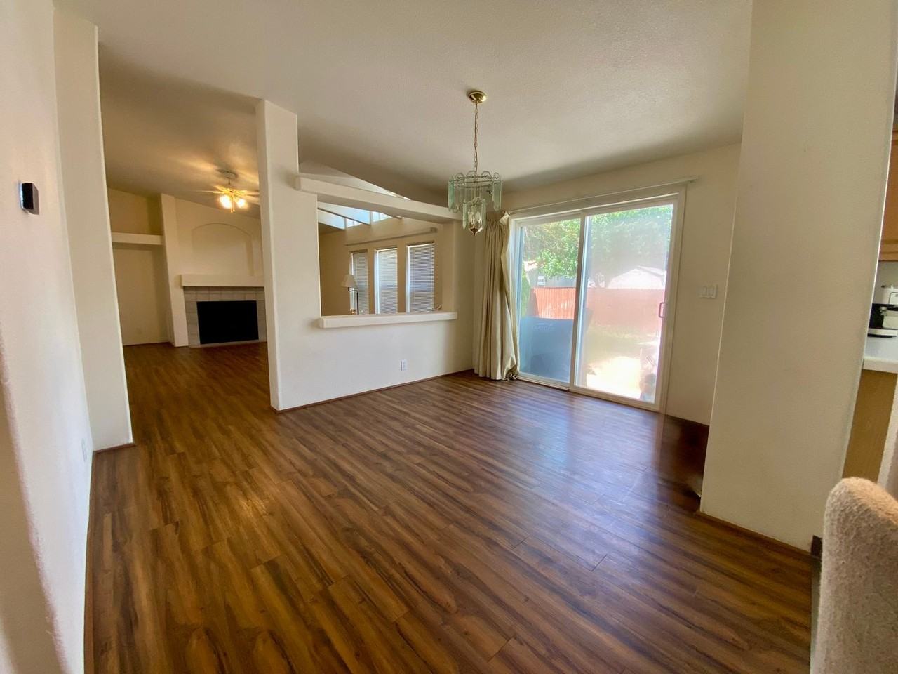 10410 F Ave - Photo 4 of 21