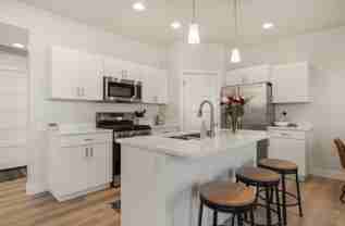 4118 S Baywood Dr - Photo 1 of 1