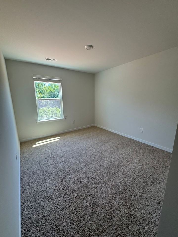 764 14th Avenue Ct Ne - Photo 2 of 12
