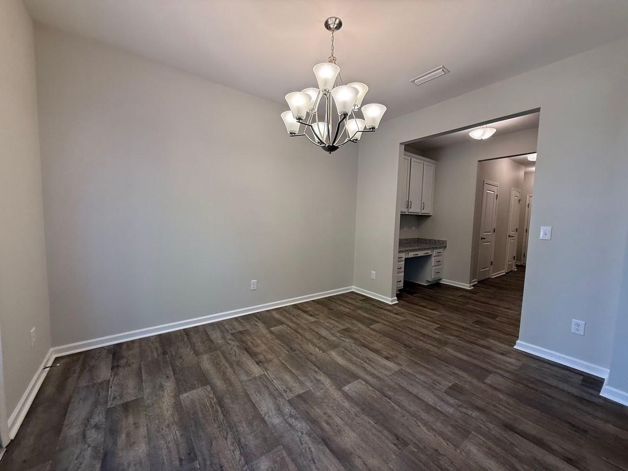 5918 River Meadow Ct - Photo 3 of 18
