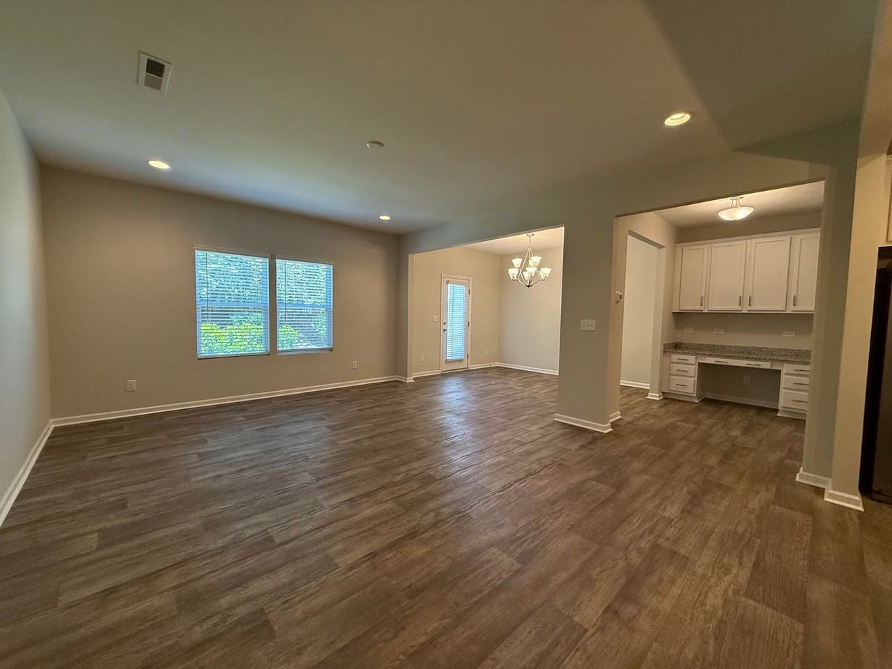 5918 River Meadow Ct - Photo 5 of 18
